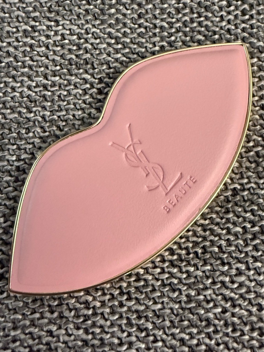 Yves Saint Laurent Lips Pocket Mini Mirror Nude Pink Authentic New